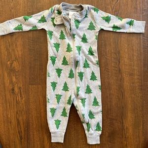 Hanna Andersson pj’s in Tannenbaum 6-12m